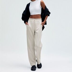 NWOT high rise softstreme pants lululemon